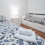 La Luna Nueva En Daire Cadiz