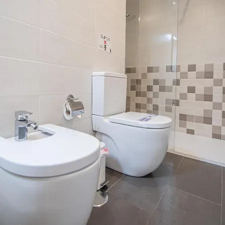 La Luna Nueva En Apartament Kadyks