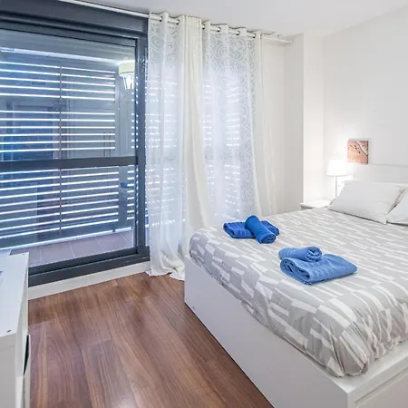 La Luna Nueva En Cádiz