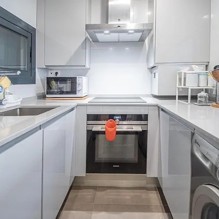 La Luna Nueva En * Cádiz